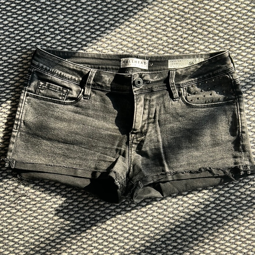BullHead roll up shorts